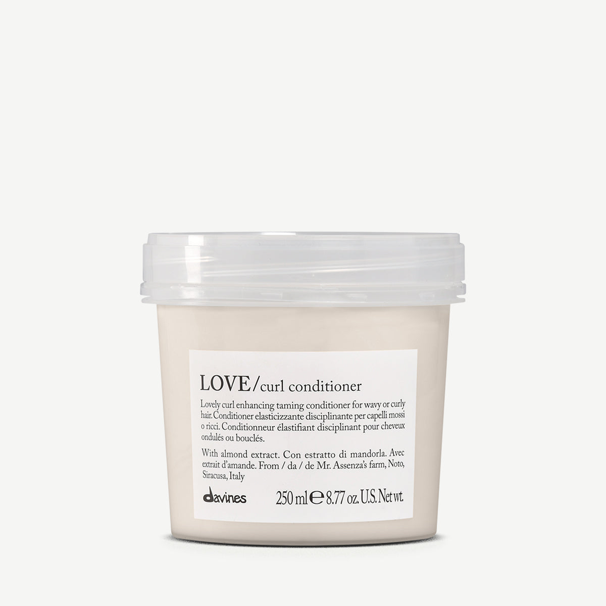 LOVE CURL Hydrating Hair Conditioner