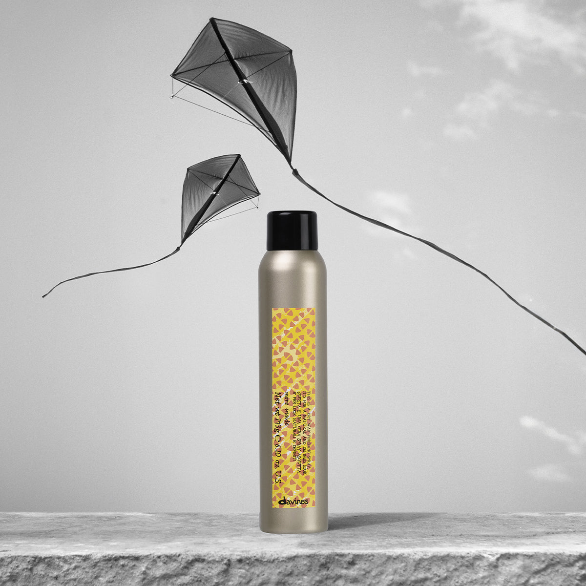 Dry Wax Finishing Spray for Hair Styling